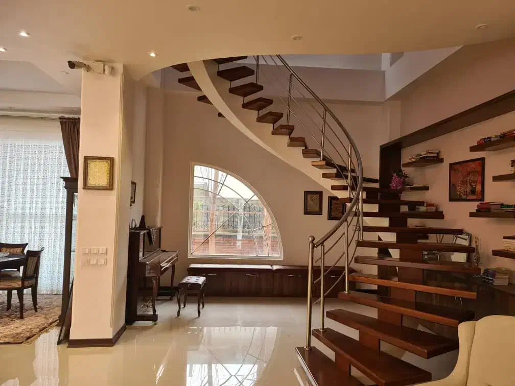 ۱۱۵ متر / ۳ خواب / امیربهادر|فروش آپارتمان|تهران, منیریه|دیوار