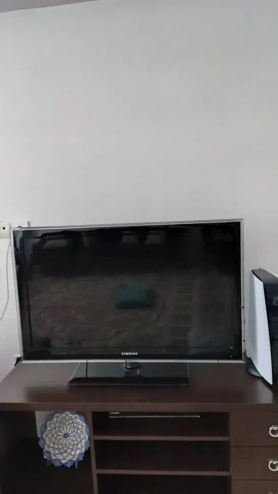 تلوزیون سامسونگ 37 اینچ|تلویزیون و پروژکتور|اسلامشهر, شهرک محمدیه|دیوار