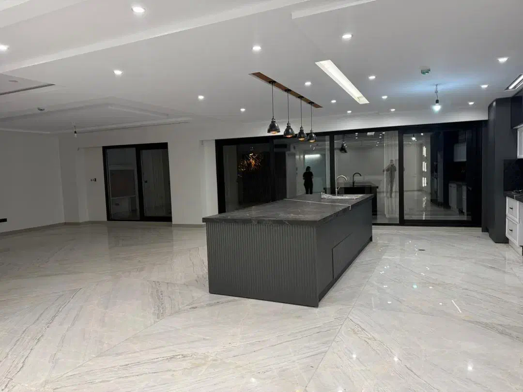 قلب پاسداران 170متر 3خواب Dream House تاپ لوکیشن