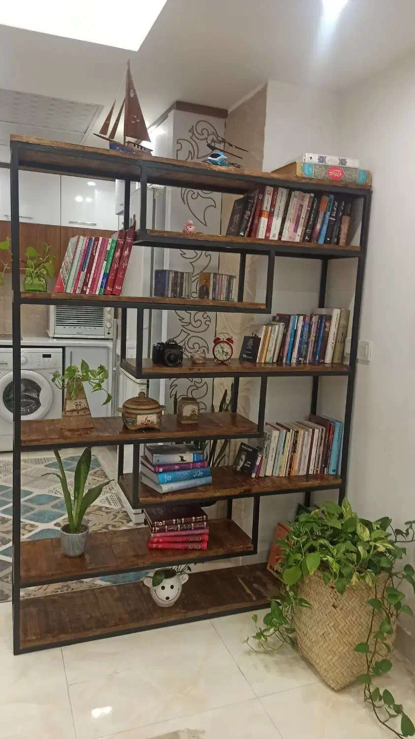 قفسه کتاب فلزی و چوبی|کتابخانه، شلف، قفسه‌های دیواری|سنندج, |دیوار