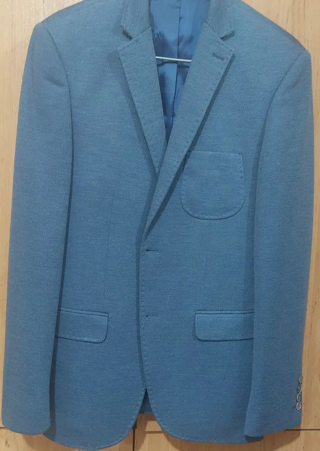 کت دیپلمات|لباس|بندر انزلی, معلم|دیوار