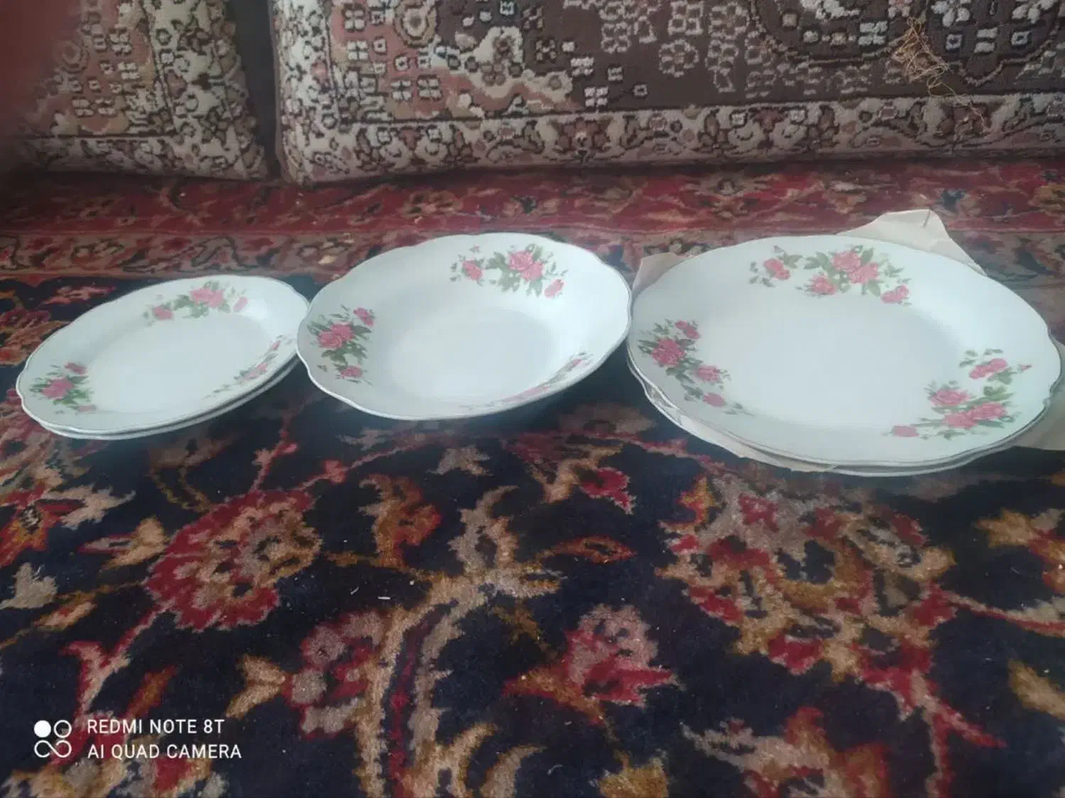 جینی گل سرخ|ظروف سرو و پذیرایی|مشهد, سیس‌آباد|دیوار