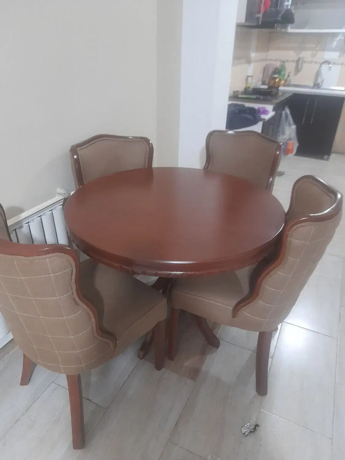 میز ناهار خوری نو مناسب جهیزیه|میز و صندلی غذاخوری|قائمشهر, |دیوار