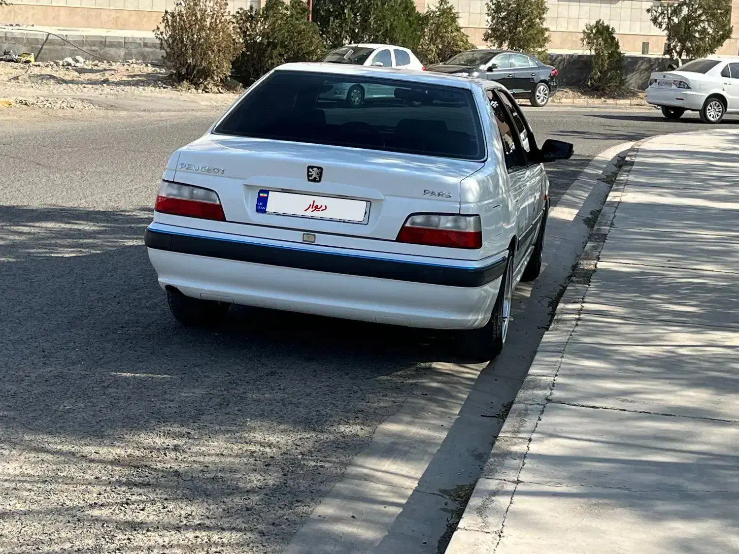 پژو پارس ۸۸  تمیز|خودرو سواری و وانت|مشهد, ترمینال|دیوار