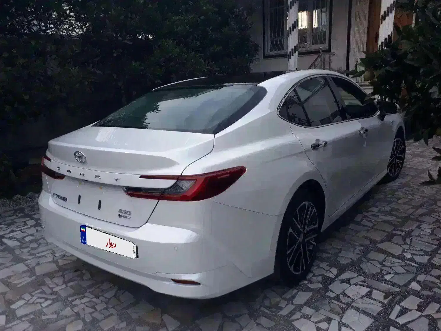 تویوتا کمری ۲۰۲۵هیبرید ۲.۵ لیتر پریمیوم پلاک ملی|خودرو سواری و وانت|رودسر, |دیوار