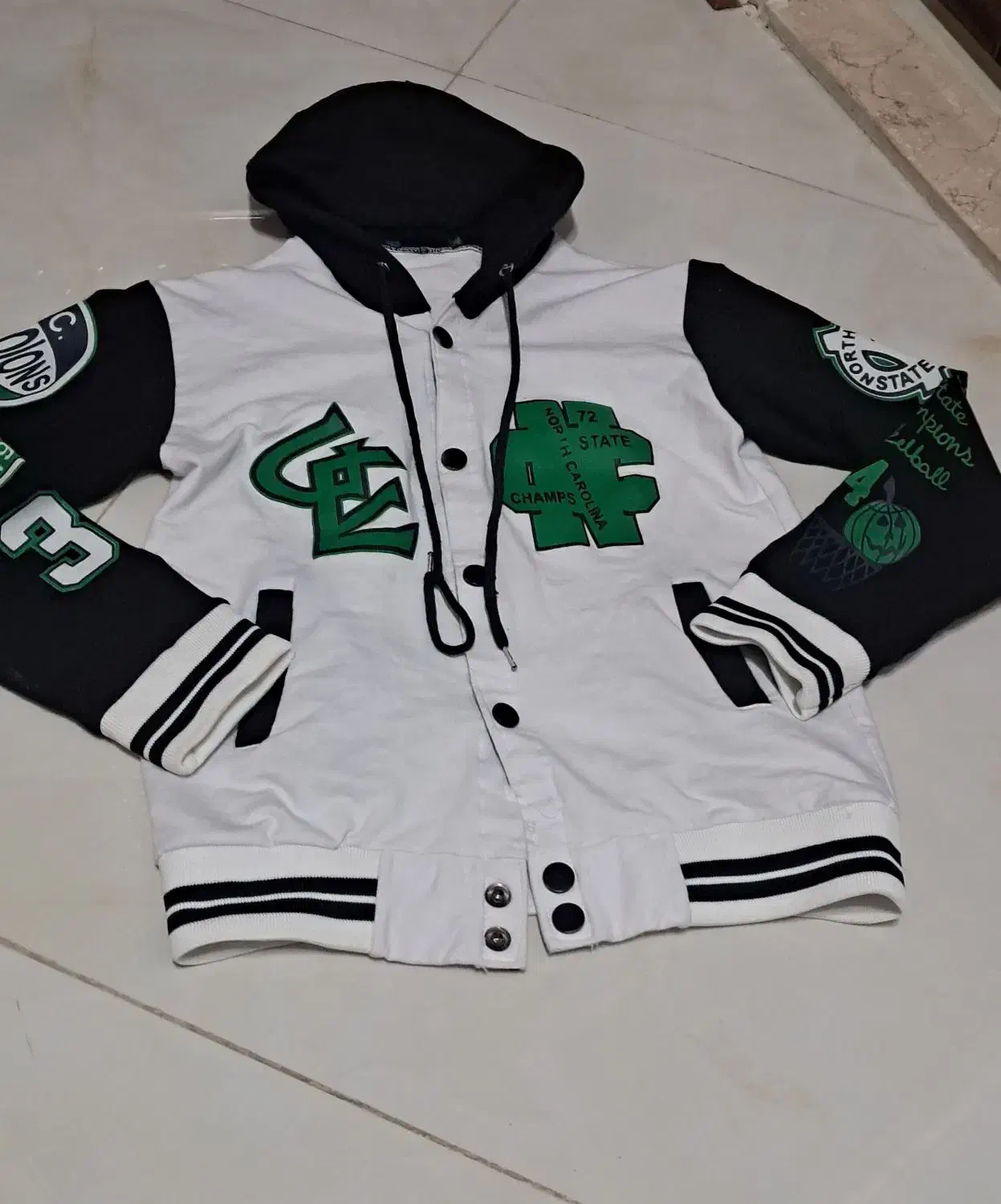 سویشرت|کفش و لباس بچه|گنبد کاووس, |دیوار