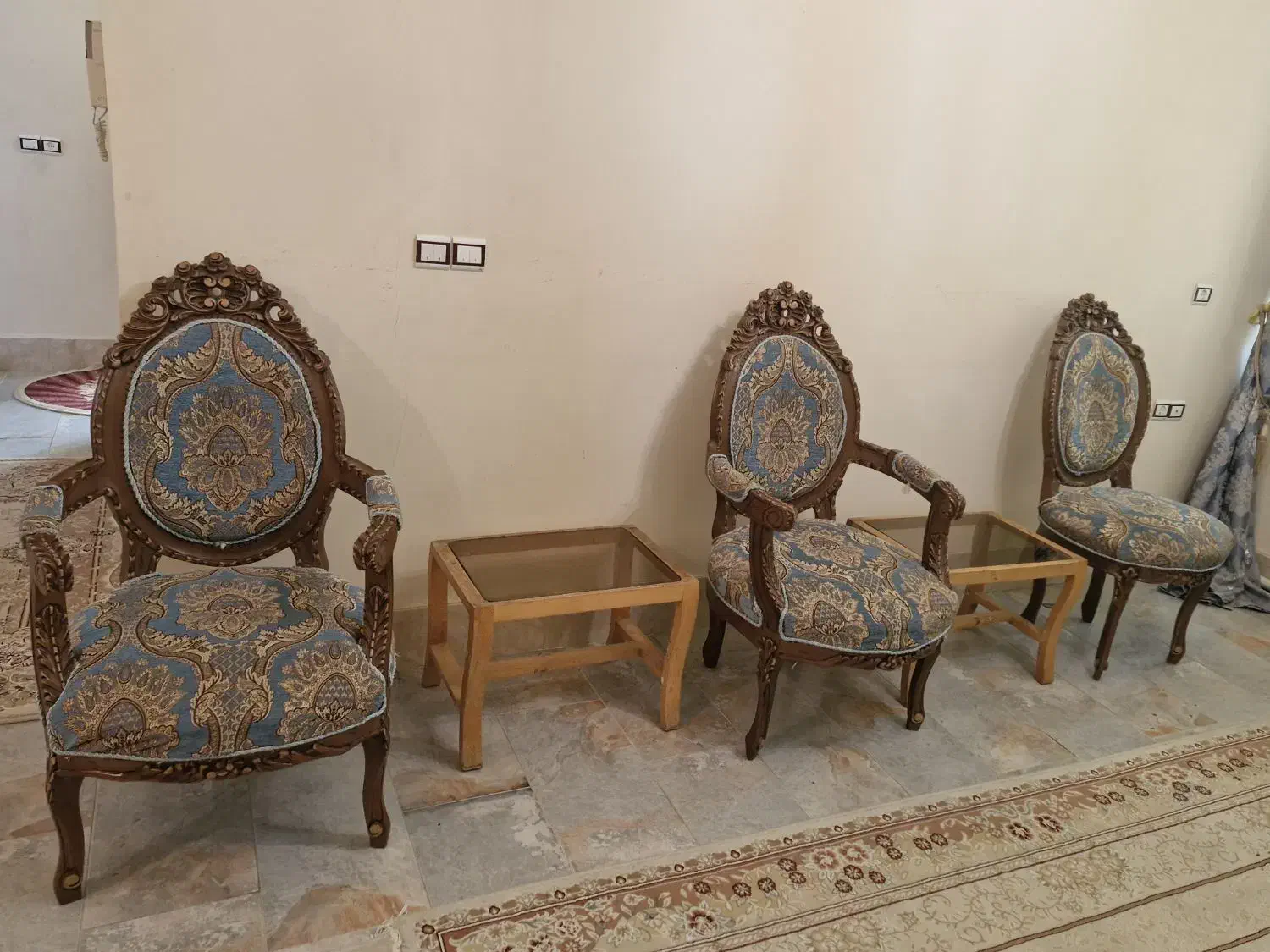مبل سلطنتی|مبلمان خانگی و میز عسلی|سلماس, |دیوار