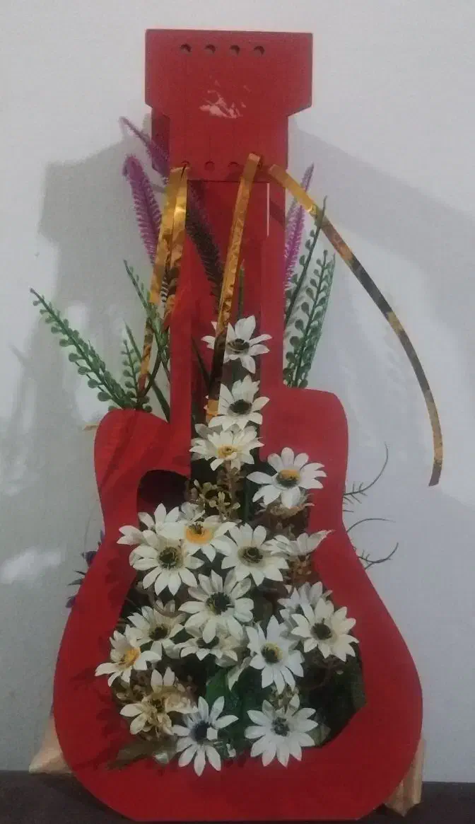 دسته گل برای روزمادر وهدیه|گل مصنوعی|بروجرد, |دیوار