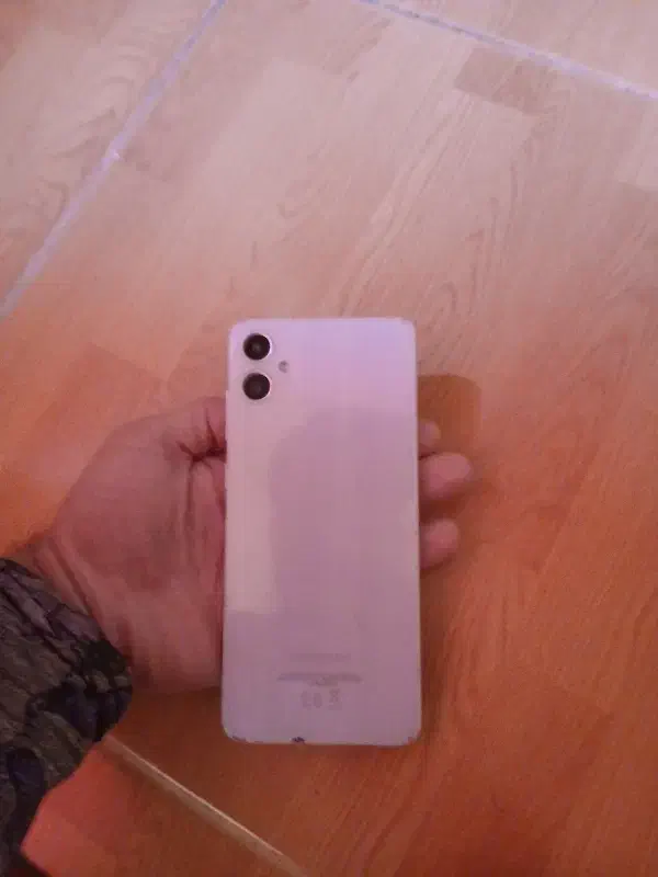 فوری|موبایل|صومعهسرا, |دیوار