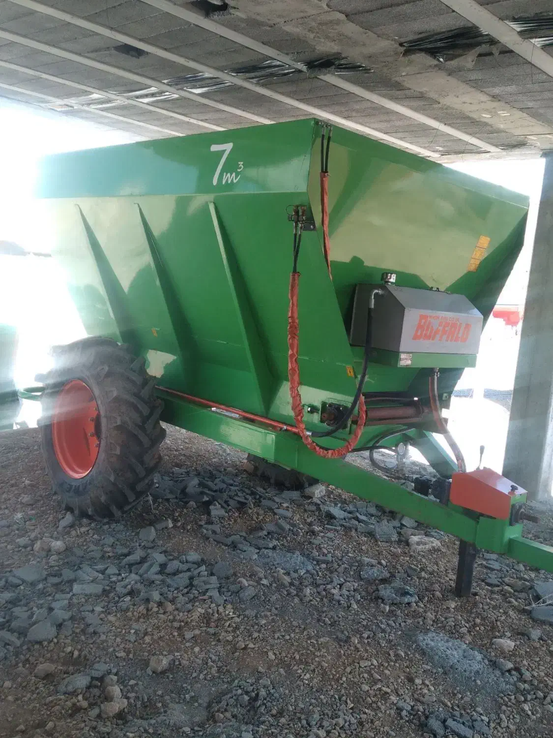 کودپاش|ماشین‌آلات صنعتی|سمیرم, |دیوار