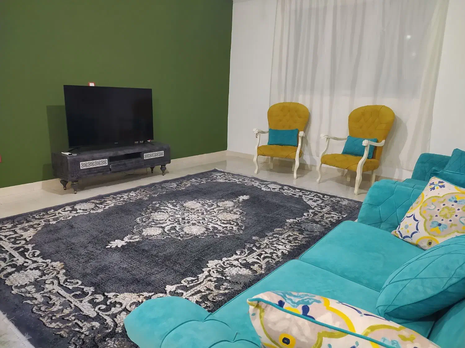 یک خواب لوکس گلشهر|اجارهٔ کوتاه‌مدت آپارتمان و سوئیت|بندرعباس, |دیوار