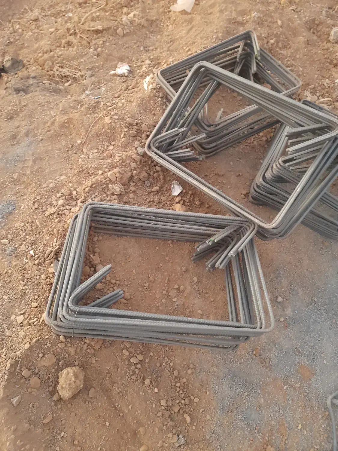 خاموت میلگرد|مصالح و تجهیزات ساختمان|نجف‌آباد, امام خمینی|دیوار