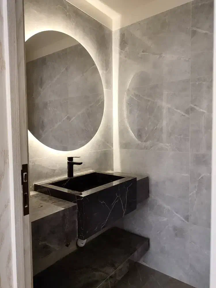 ۲۰۰ متر نوساز کلید نخورده عرق در نور