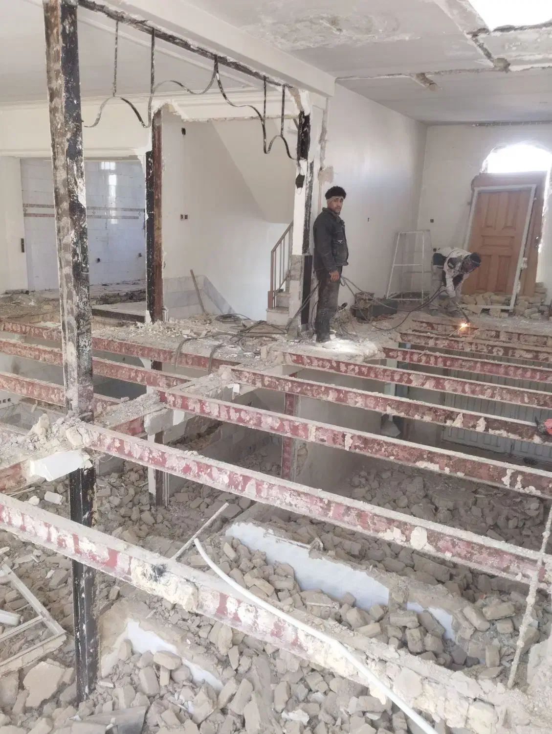 تخریب با تخفیف بالا|خدمات پیشه و مهارت|تاکستان, |دیوار