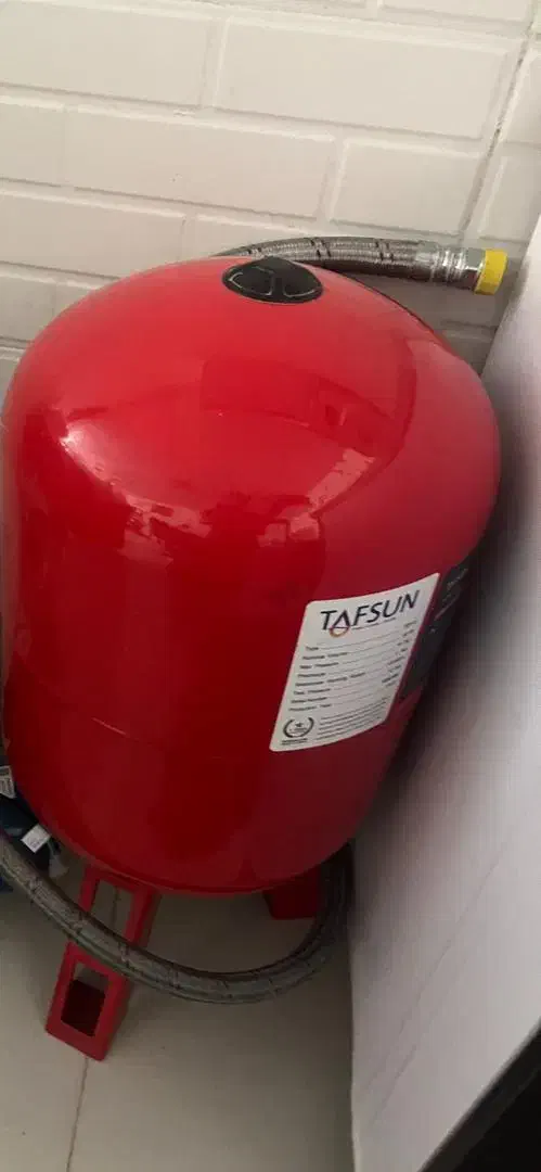 جارو برقی مرکزی  تسویه آب مرکزی  مخزن تحت فشار آب|مصالح و تجهیزات ساختمان|اسلام‌شهر, باغ فیض|دیوار