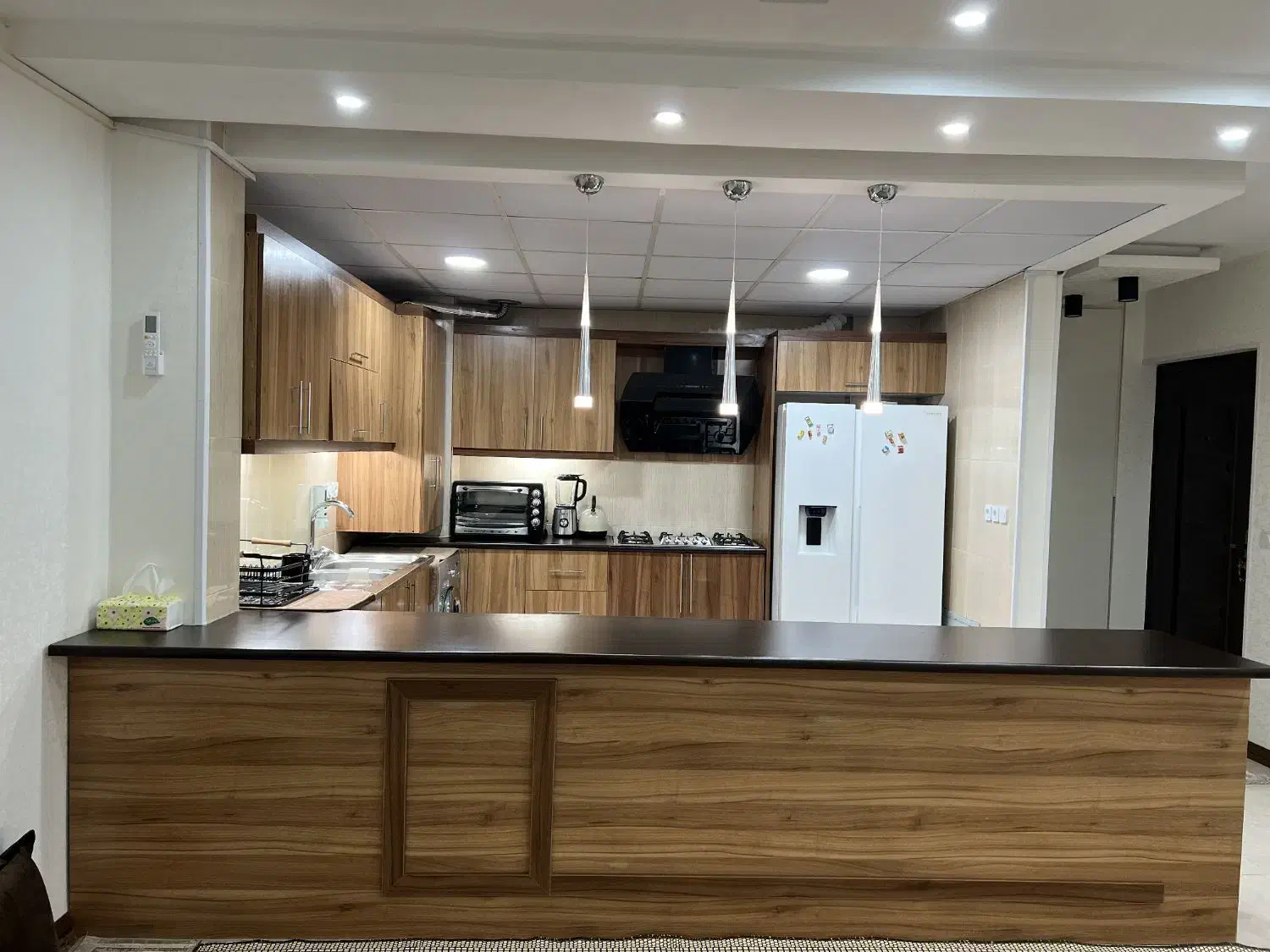 کابینت در حد نو|مصالح و تجهیزات ساختمان|کوه چنار, |دیوار