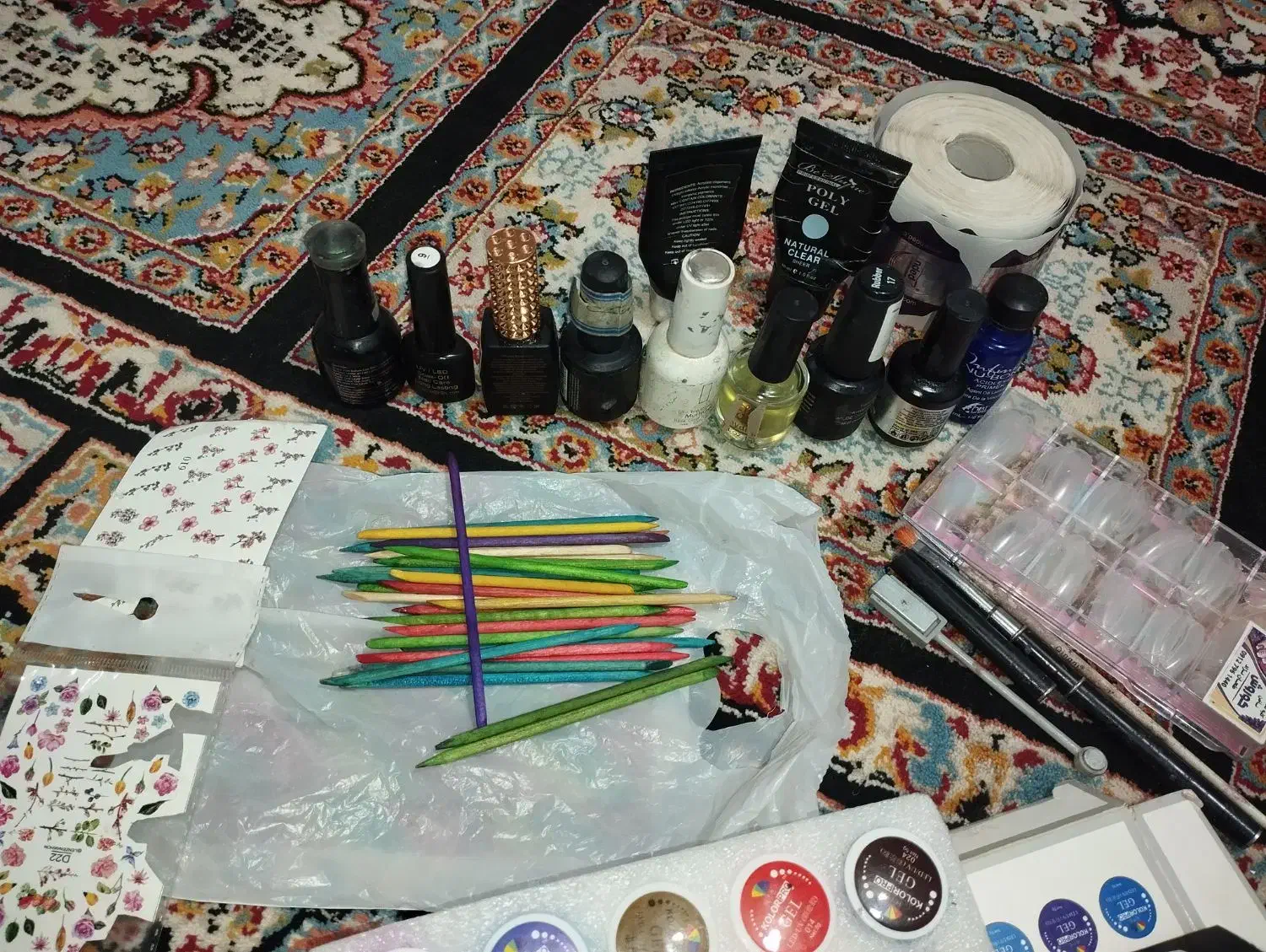 وسایل کاشت ناخن|آرایشی، بهداشتی، درمانی|تربت‌حیدریه, فرمانداری|دیوار