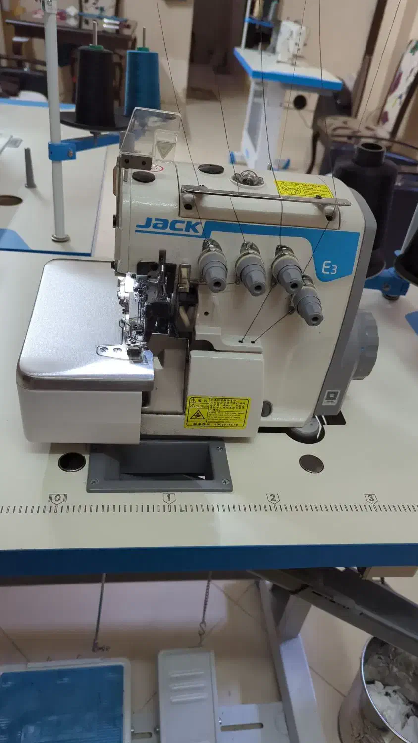 استخدام خیاط حرفه ای|استخدام صنعتی، فنی، مهندسی|تهران, جوادیه تهرانپارس|دیوار