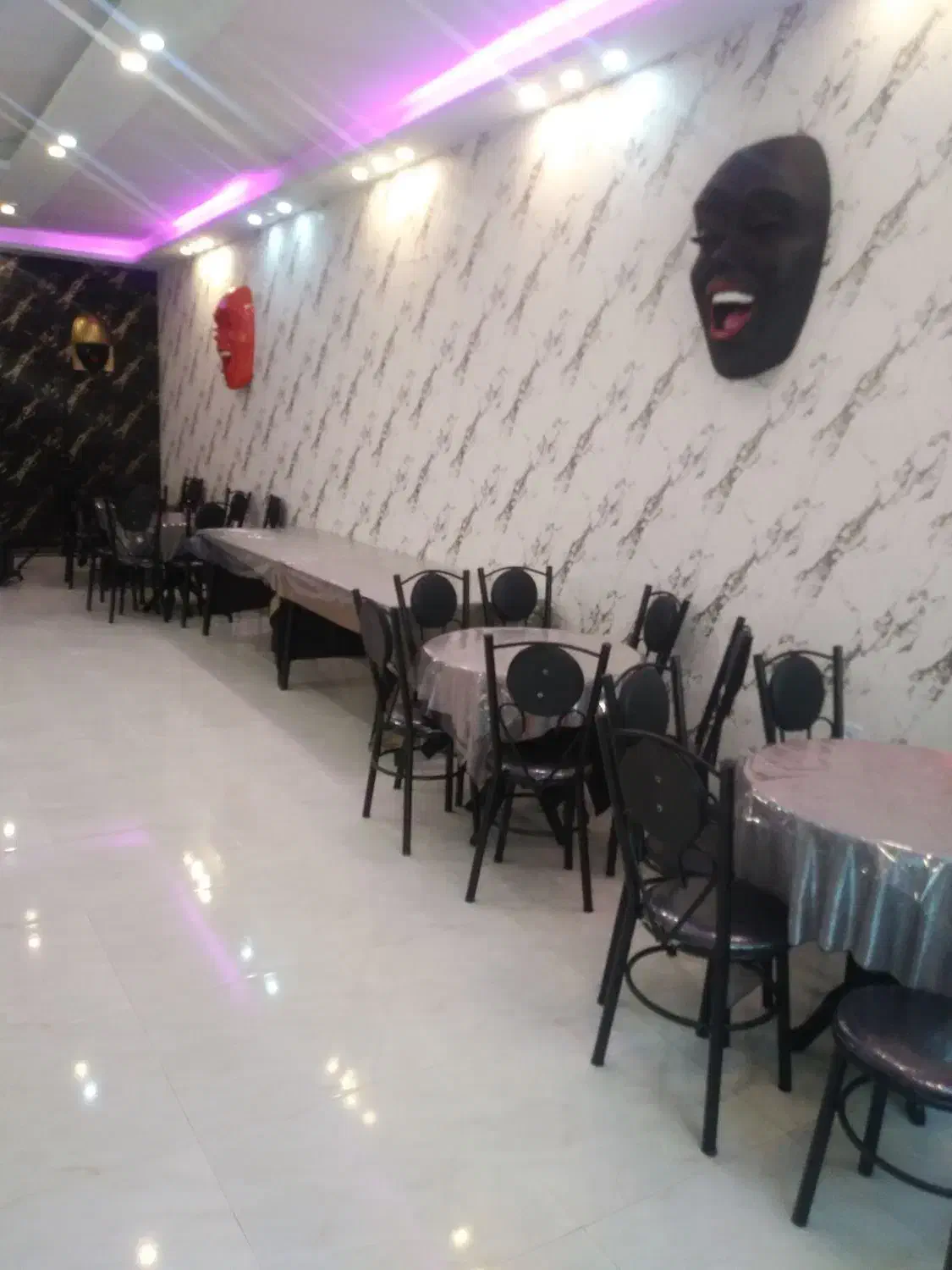 اجاره باغ لوکس برای جشن و تولد نزدیک تهران 4 تومن|اجارهٔ کوتاه‌مدت ویلا و باغ|تهران, صادقیه|دیوار