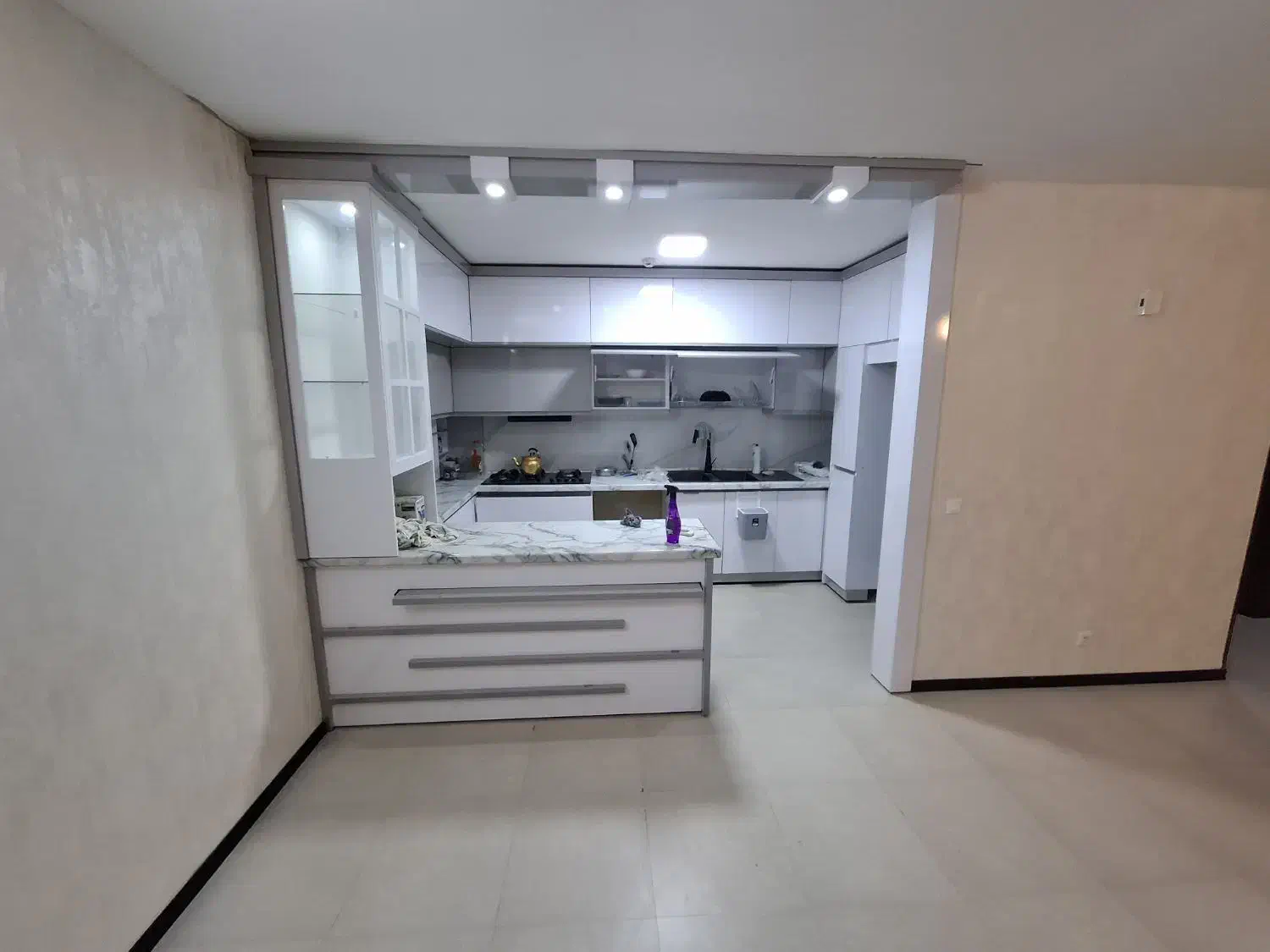 آپارتمان ۷۰ متری خوش نقشه مناسب جهیزیه|اجارهٔ آپارتمان|مشهد, آبادگران|دیوار