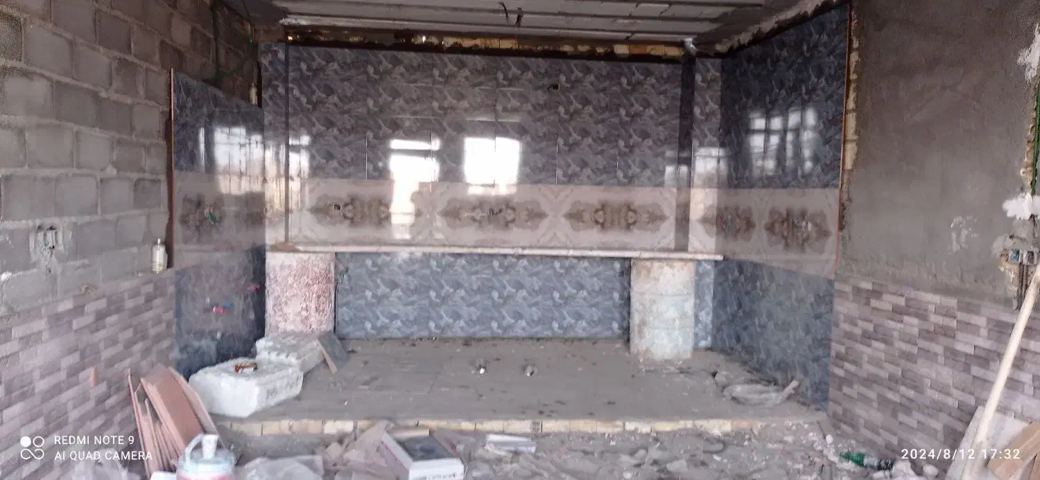 کاشی و سرامیک کاری ونصب تابلو سرامیک و تخریب پیکر|خدمات پیشه و مهارت|زاهدان, |دیوار