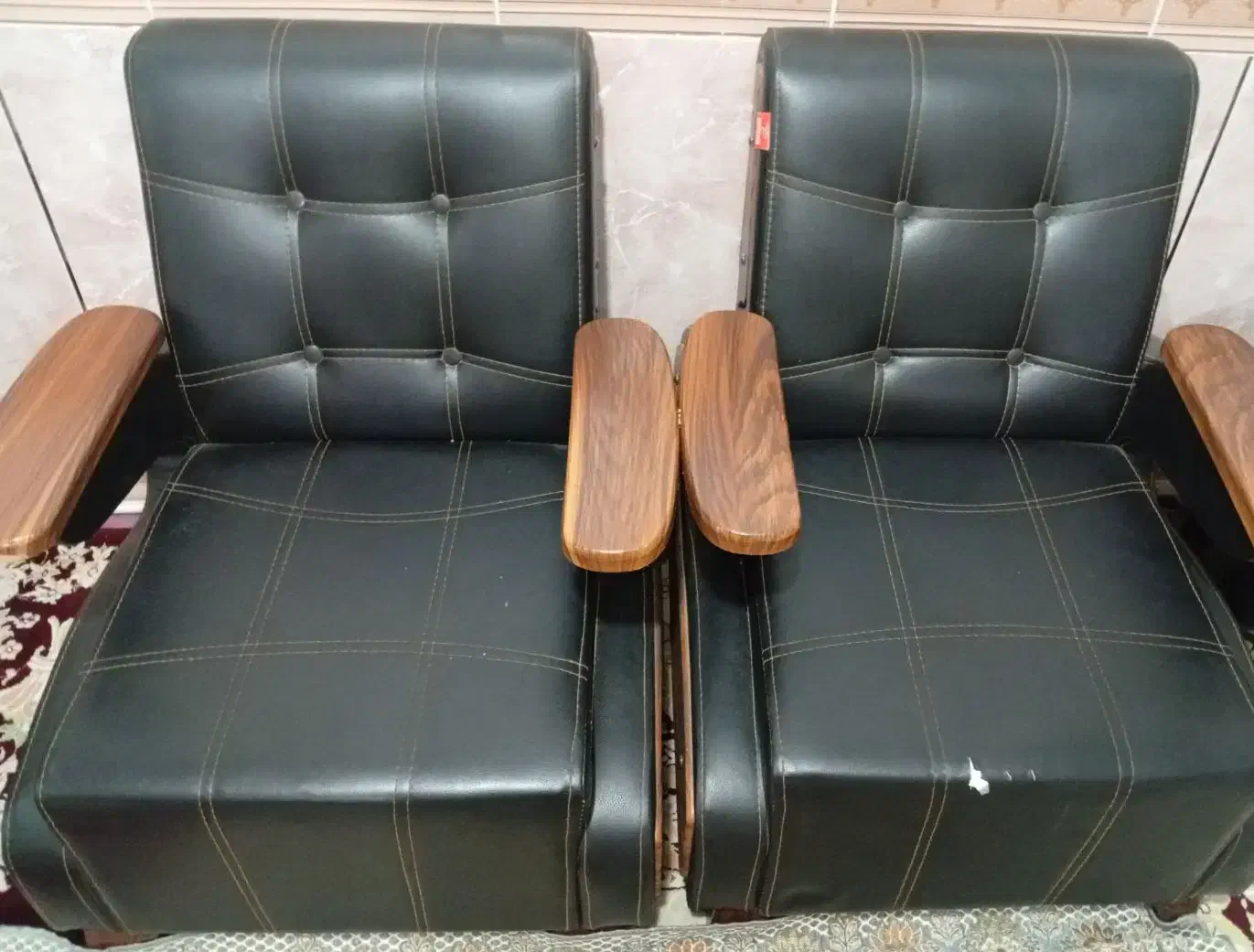 مبل نیم ست خلبانی|مبلمان خانگی و میز عسلی|سیرجان, |دیوار