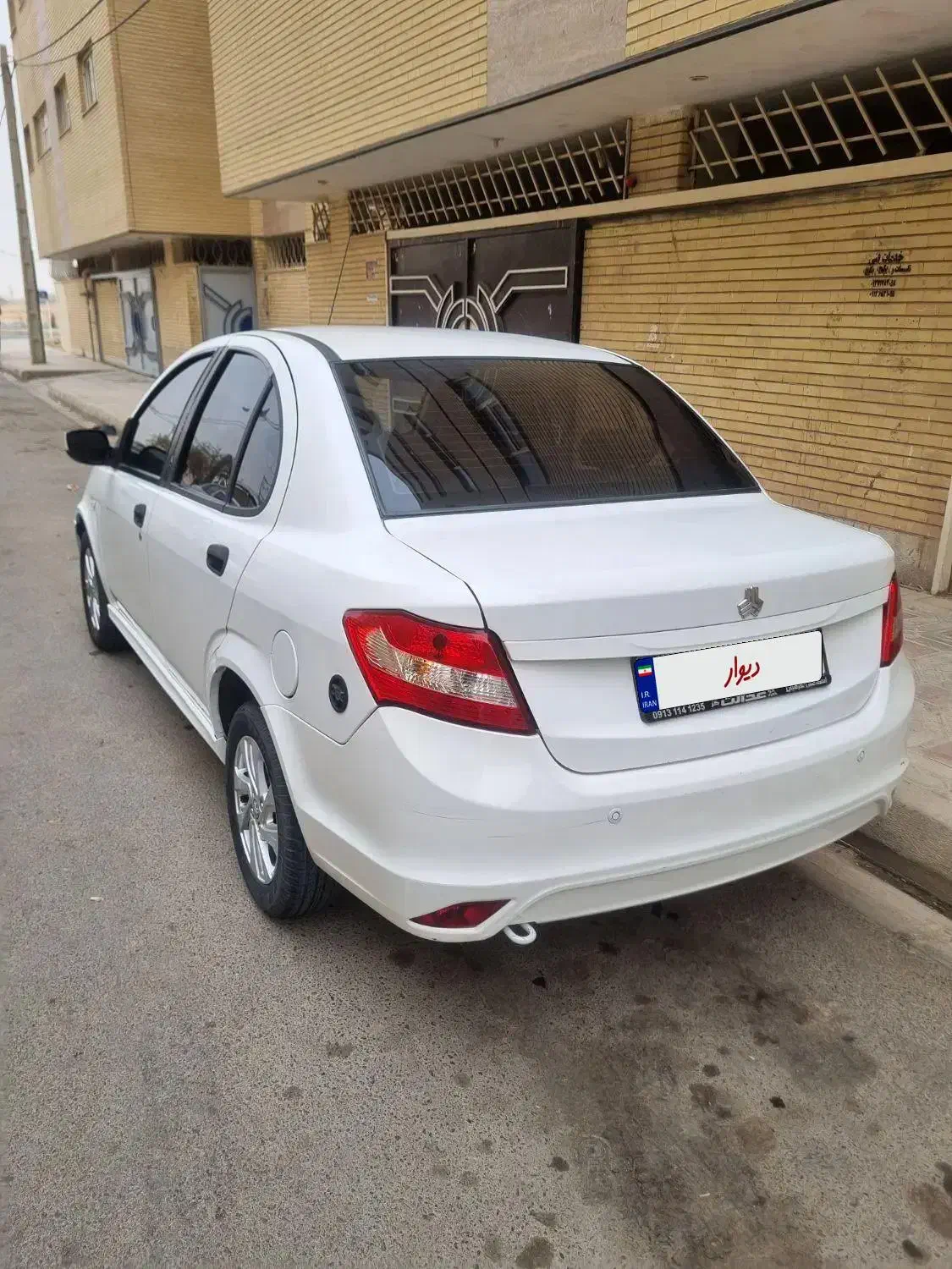 ساینا مدل ۹۷|خودرو سواری و وانت|شاهین‌شهر, نبوت|دیوار