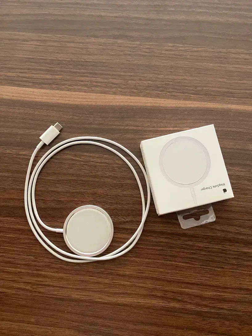 شارژر اصلی مک سیف اپل|لوازم جانبی موبایل و تبلت|اصفهان, شهرک کاوه|دیوار