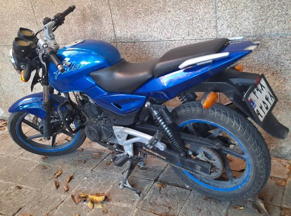 پالس ۱۸۰ یوجی فور|موتورسیکلت|همدان, |دیوار