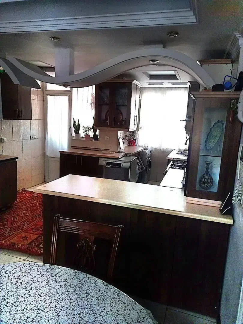 آپارتمان ۸۰ متری/غرق نور