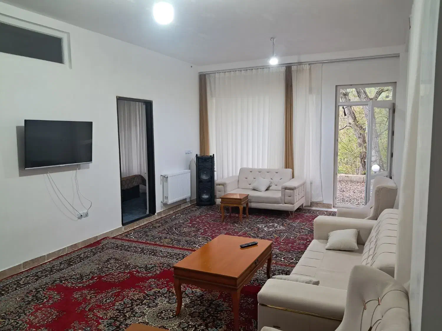 ویلا استخردار کلیبر|اجارهٔ کوتاهمدت ویلا و باغ|کلیبر, |دیوار