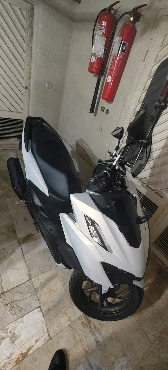 واریو ۱۶۰ ای بی اس|موتورسیکلت|تهران, دبستان|دیوار