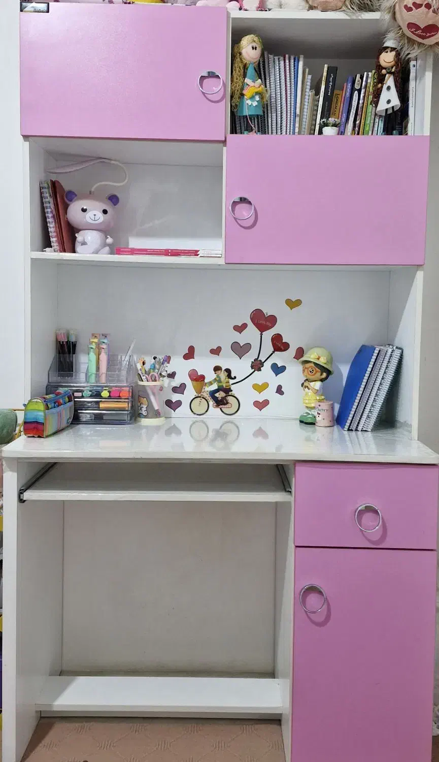 میز تحریر دخترانه|میز تحریر و کامپیوتر|هشتگرد, هشتگرد قدیم|دیوار