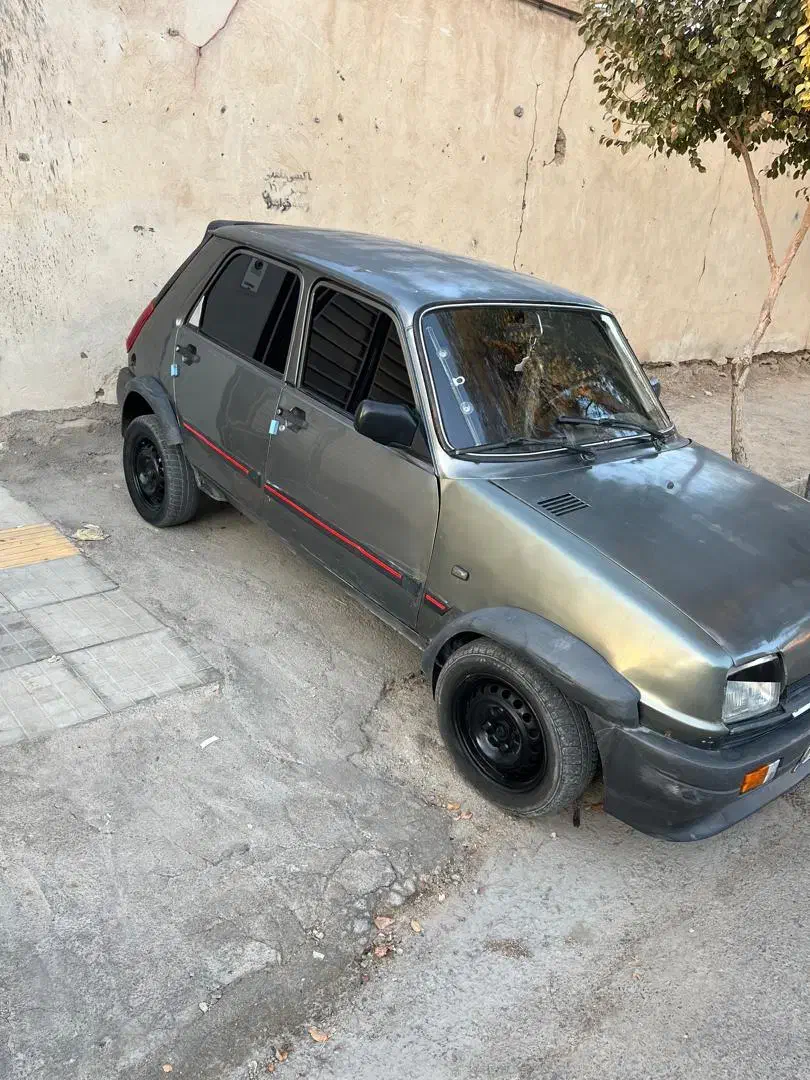 پی کی|خودرو سواری و وانت|ابرکوه, |دیوار