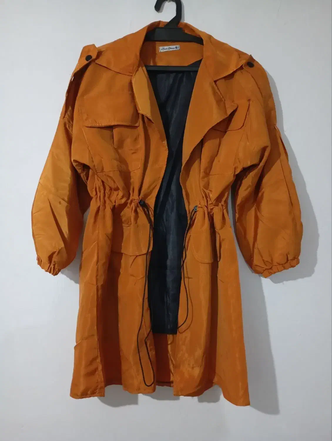 شال پاییزی|لباس|کوهسار (البرز), |دیوار