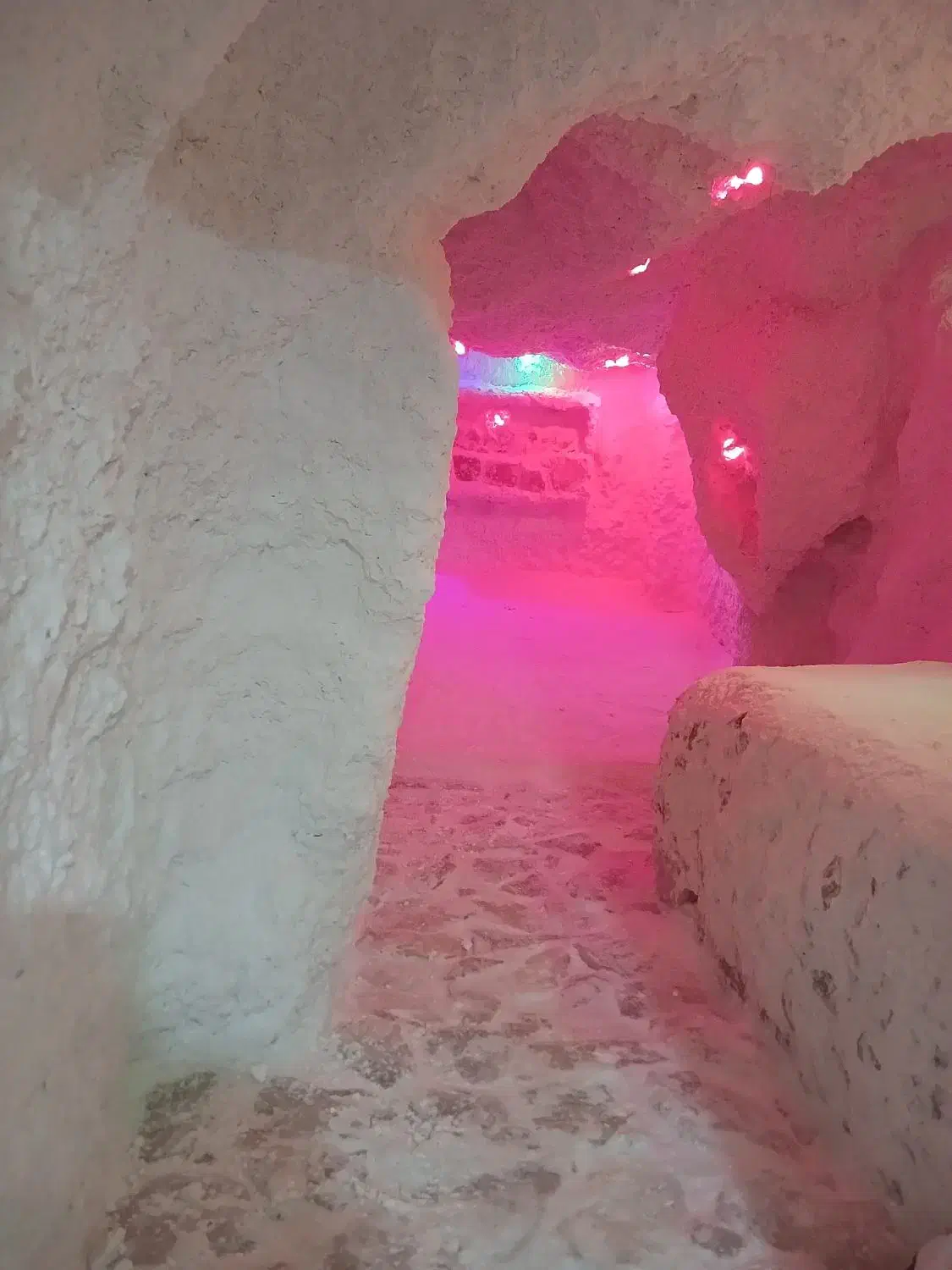 اجاره vipاستخر|اجارهٔ کوتاه‌مدت دفتر کار و فضای آموزشی|قشم, |دیوار