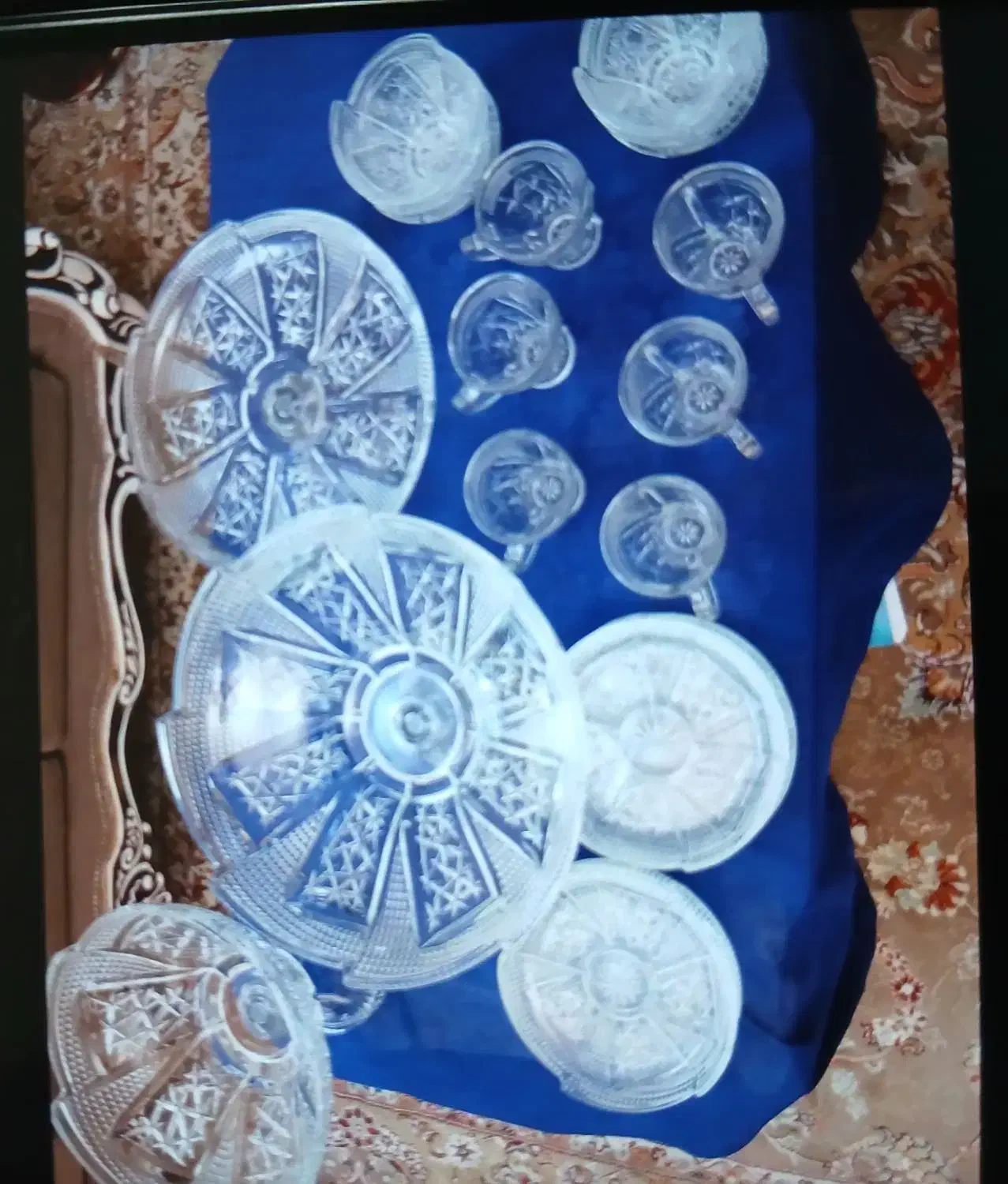 بوفه سفید و سالم با سرویس ۶ نفره|بوفه، ویترین، کنسول|کرج, شاهین‌ویلا|دیوار