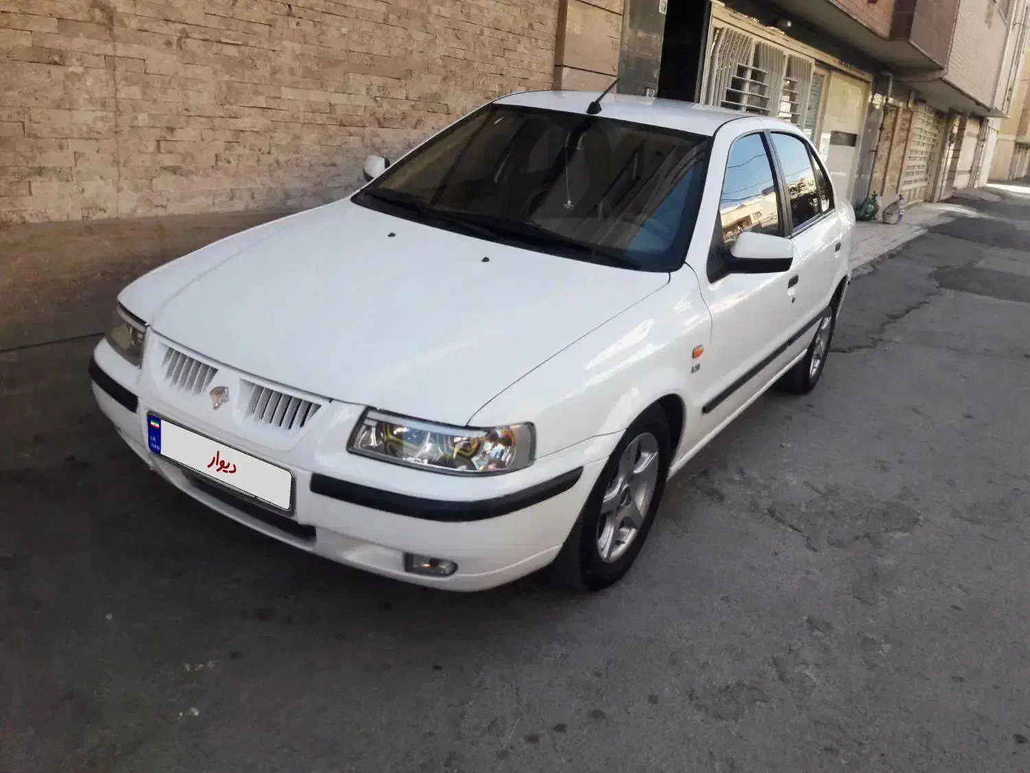 سمند کلکسیونی مدل ۹۸ کم کار|خودرو سواری و وانت|اصفهان, شهرک میلاد|دیوار