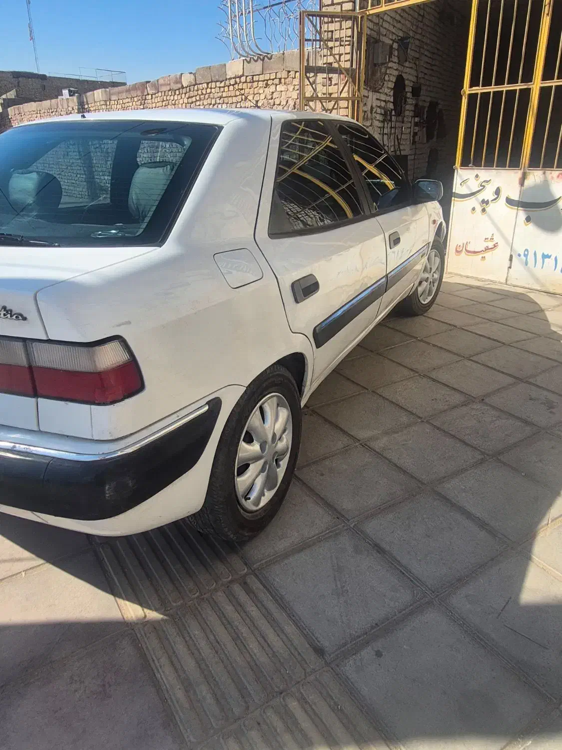زانتیا مدل۸۴ سفید.|خودرو سواری و وانت|یزد, |دیوار
