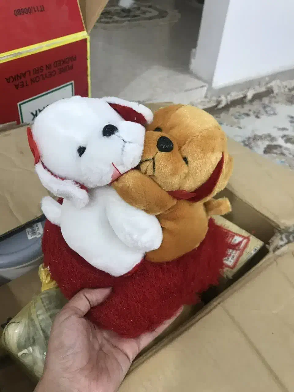 عروسک|اسباب‌‌بازی|بروجرد, |دیوار