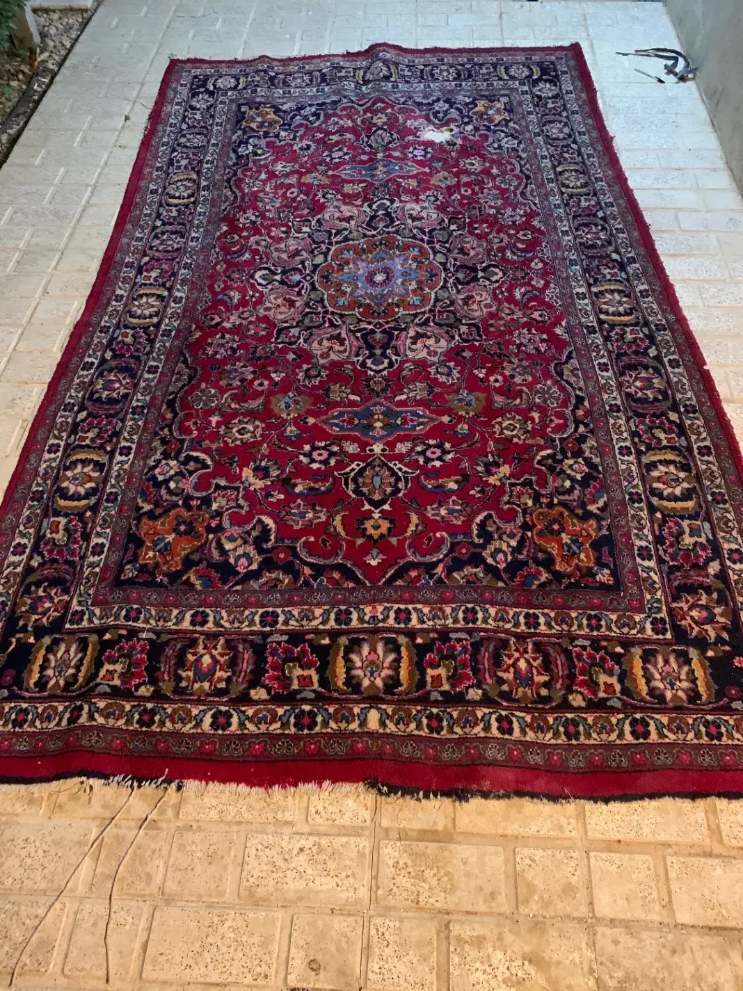 فرش دستبافت فروش فوری|فرش|تاکستان, |دیوار