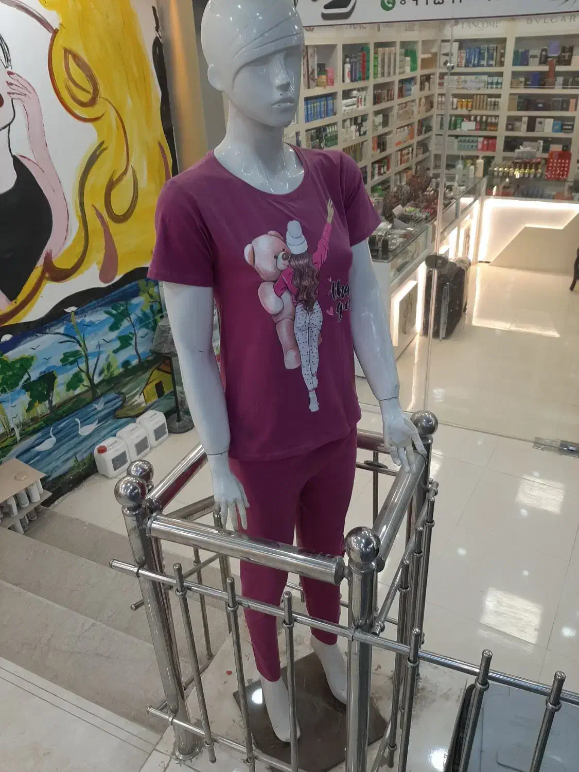 مانکن،رگال،کاوردوگیره،ستون ودستک،صندلی|فروشگاه و مغازه|زاهدان, |دیوار