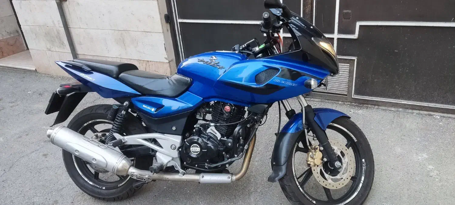 موتور پالس 220 مدل 95 بدون مشابه درحدصفر|موتورسیکلت|تهران, سلسبیل جنوبی|دیوار