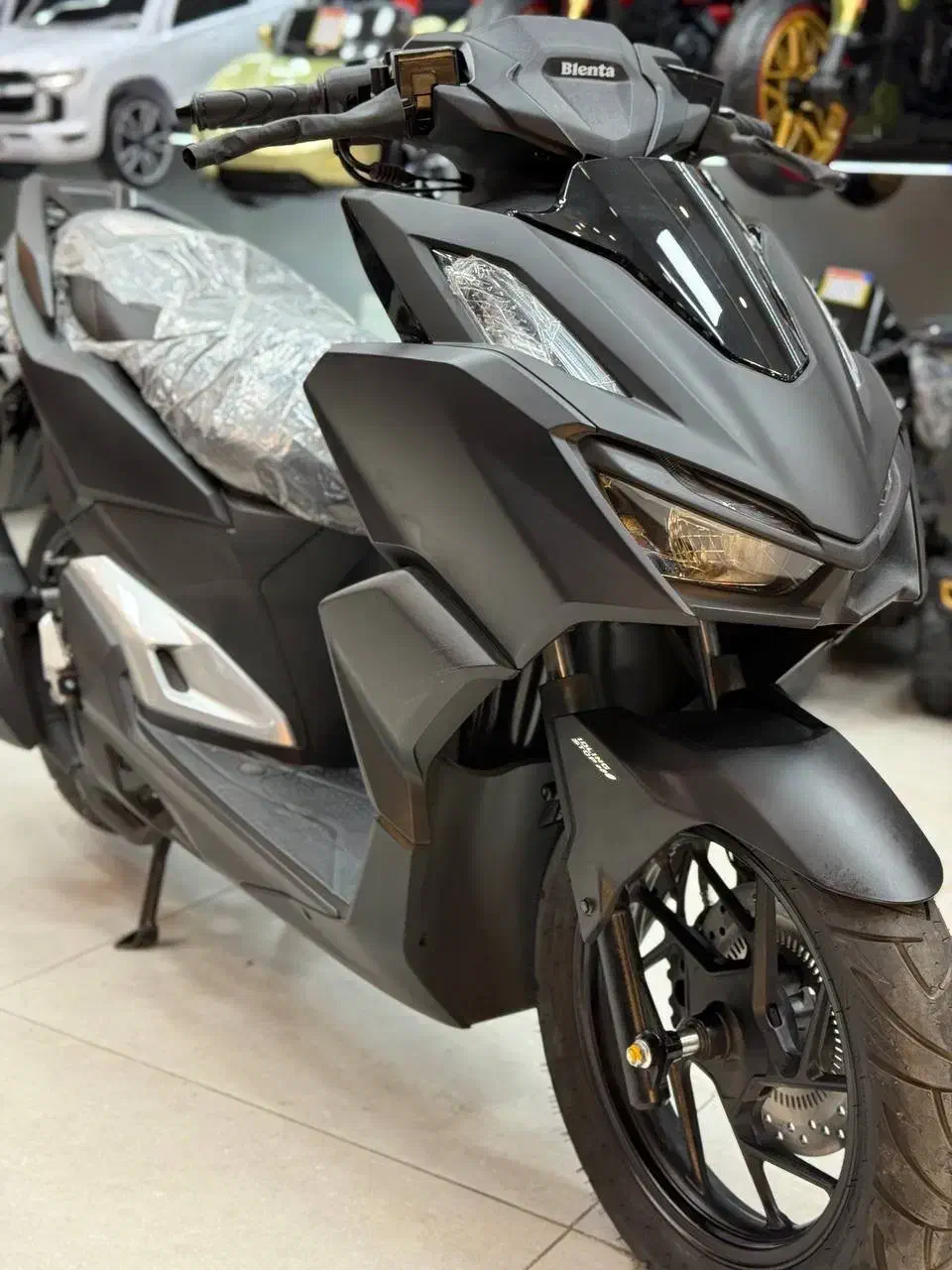 موتور کلیک واریو بلنتا مدل ۱۴۰۴ رادیات دار|موتورسیکلت|رشت, دیلمان|دیوار