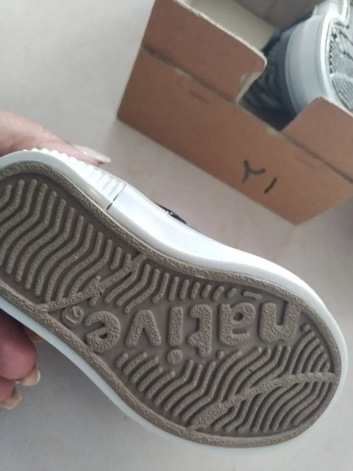 کفش و کتونی|کیف، کفش، کمربند|قوچان, |دیوار