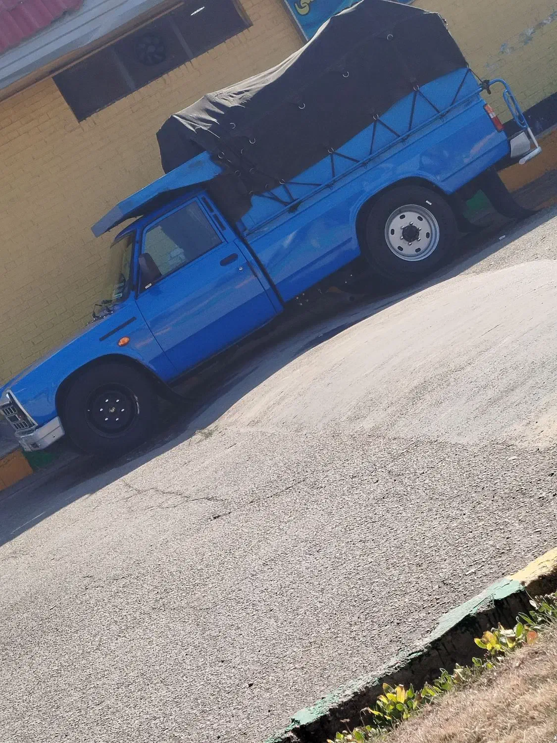 نیسان  1402|خودرو سواری و وانت|داراب, |دیوار