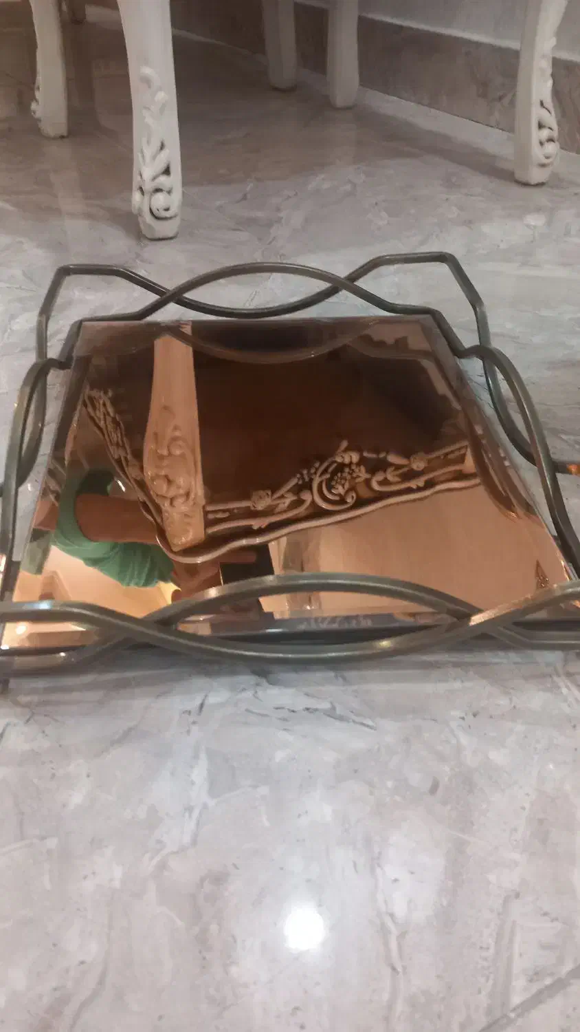 ظروف پذیرای|ظروف سرو و پذیرایی|ری, شهادت|دیوار