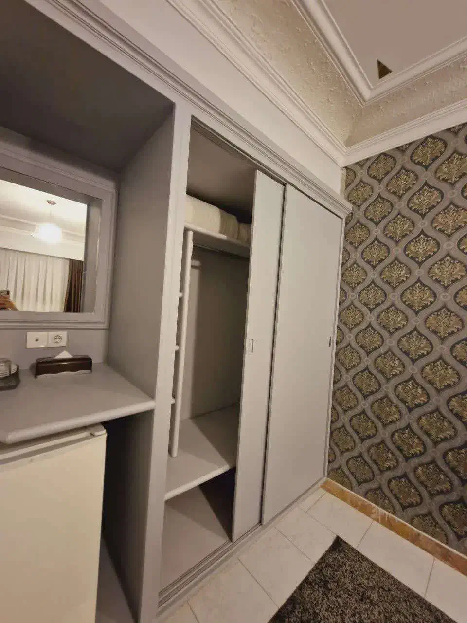 سیاحتگردش.به.شیرازقشم.بصورت.ریلی|تور و چارتر|کاشان, عربها|دیوار