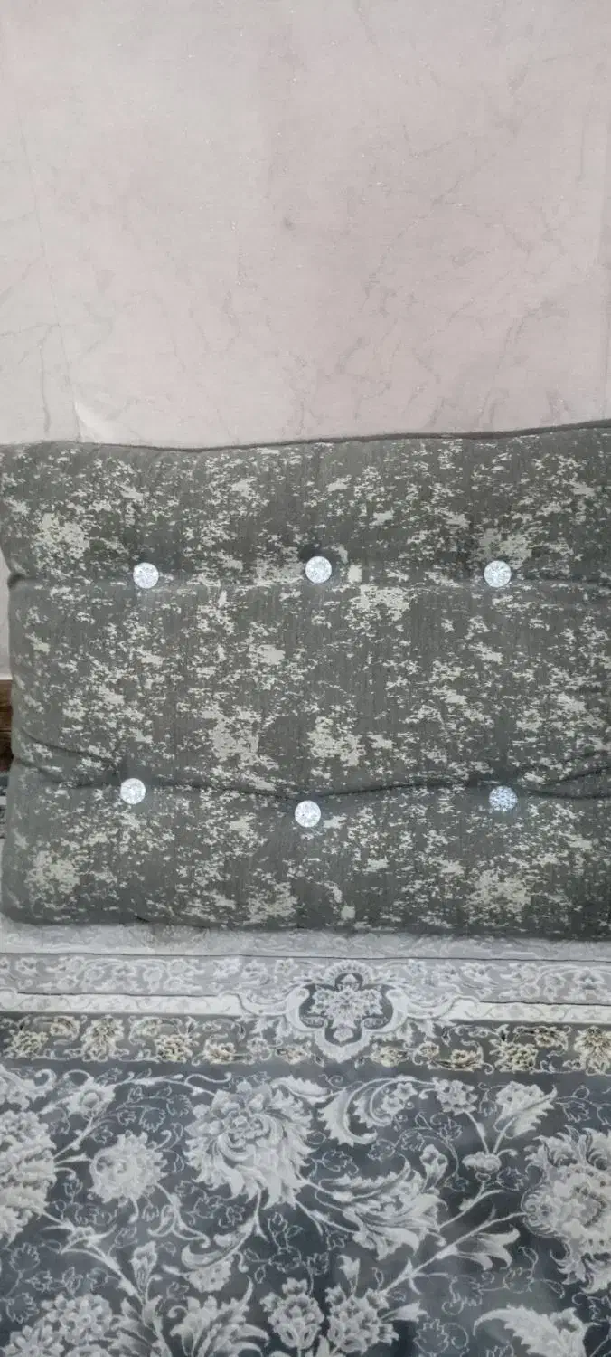 پشتی|پشتی|نجف‌آباد, یزدانشهر|دیوار