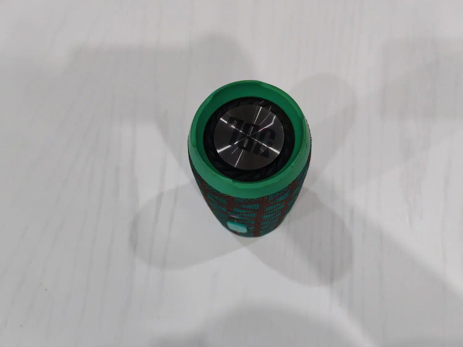 اسپیکر jBL|پخش‌کننده همراه|مشهد, ویلاشهر|دیوار